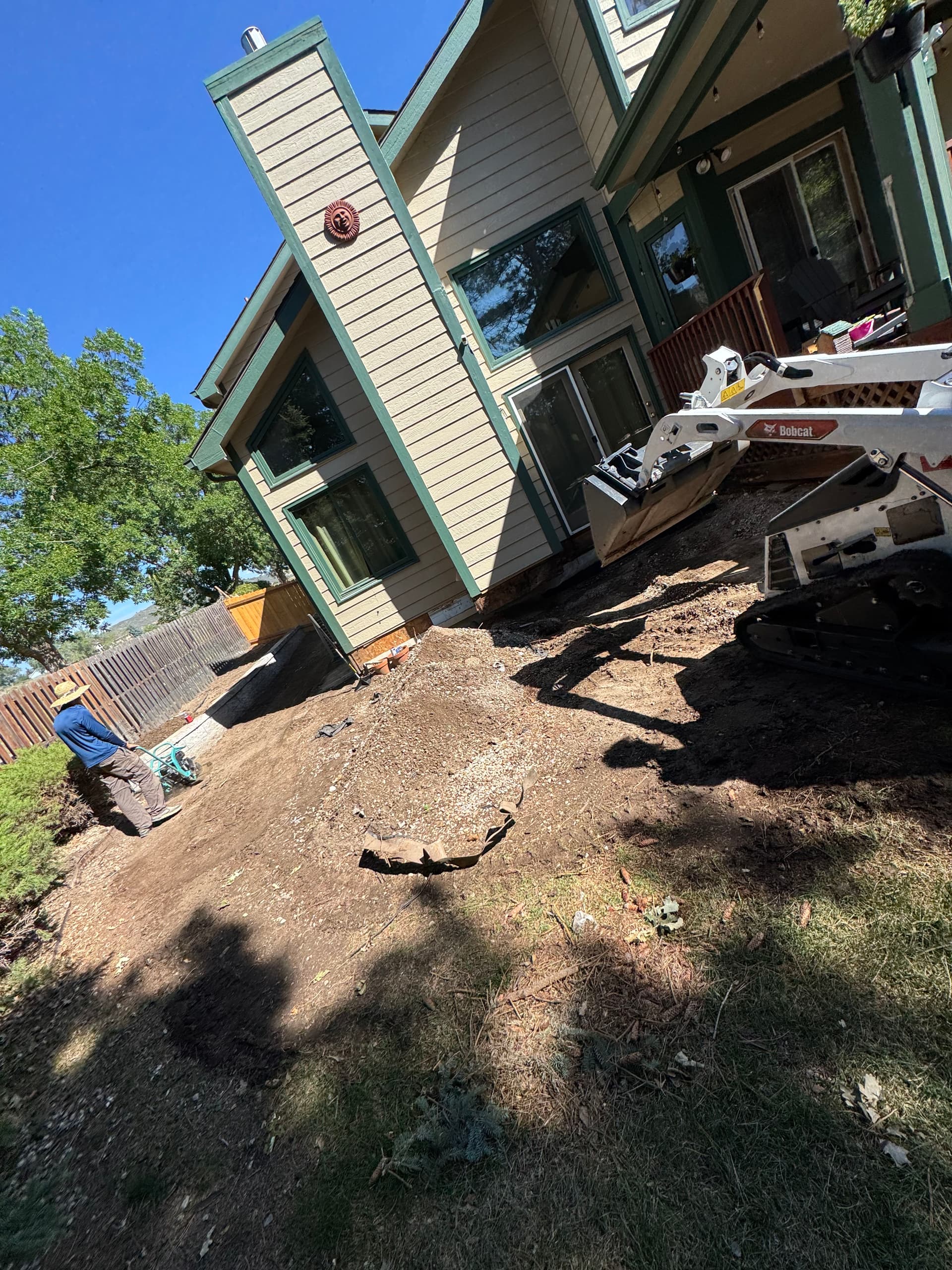 Gallery photos for Regrading, Drainage, Retaining Wall and Fence Replacement to Stop Foundation Water Damage: Image #3