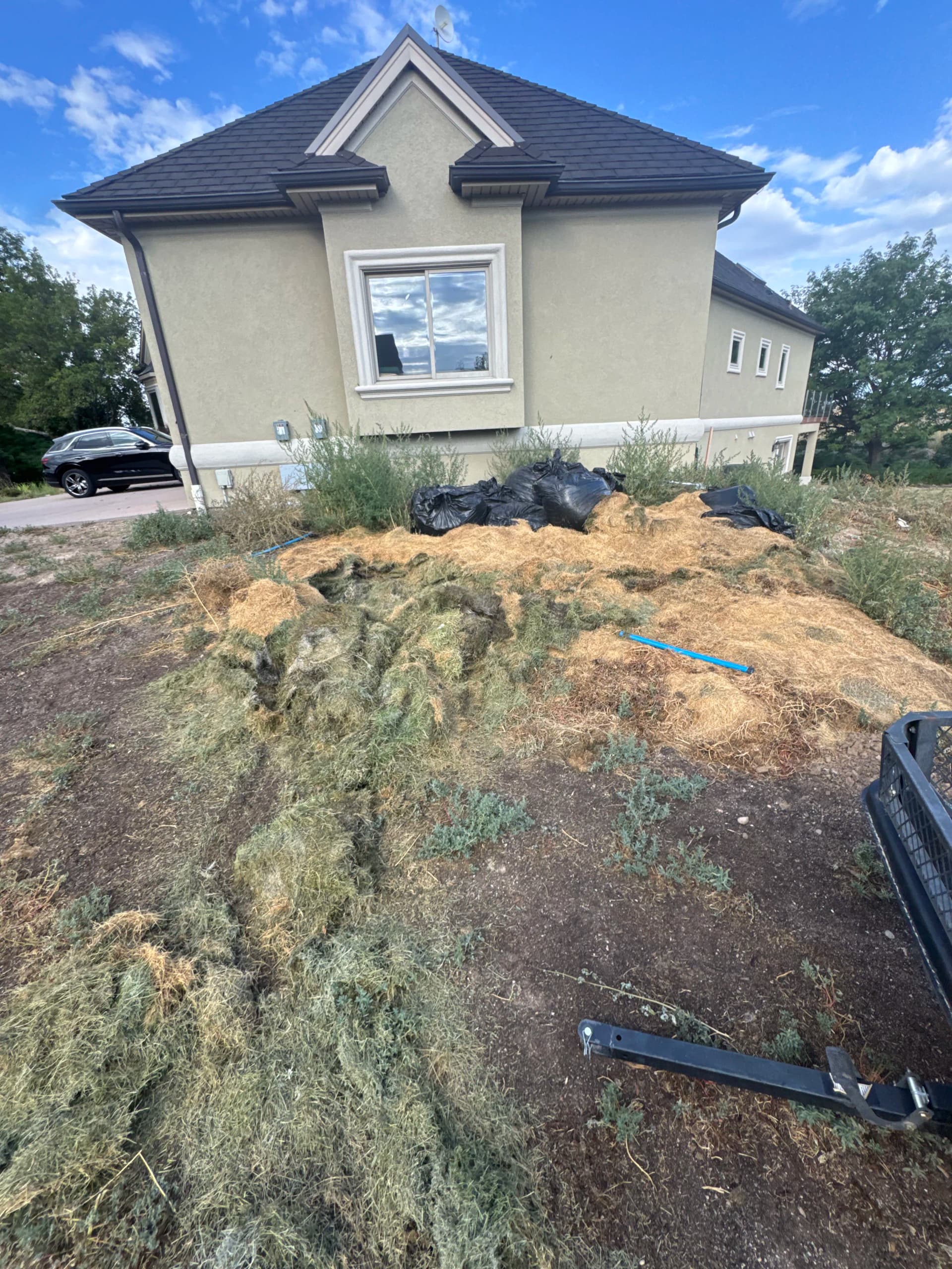 Gallery photos for Tiered Retaining Wall with Paver Steps Built to Last: Image #3